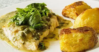 Vištienos kepsnys su citrinos padažu