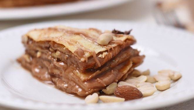 Blynų tortas su karameliniu kremu