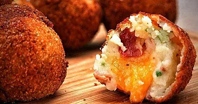 Bulvių košės kukuliai su sūriu