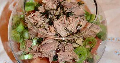 Lengvai paruošiamos tuno salotos