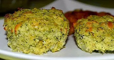 Brokolinių kopūstų kotletukai