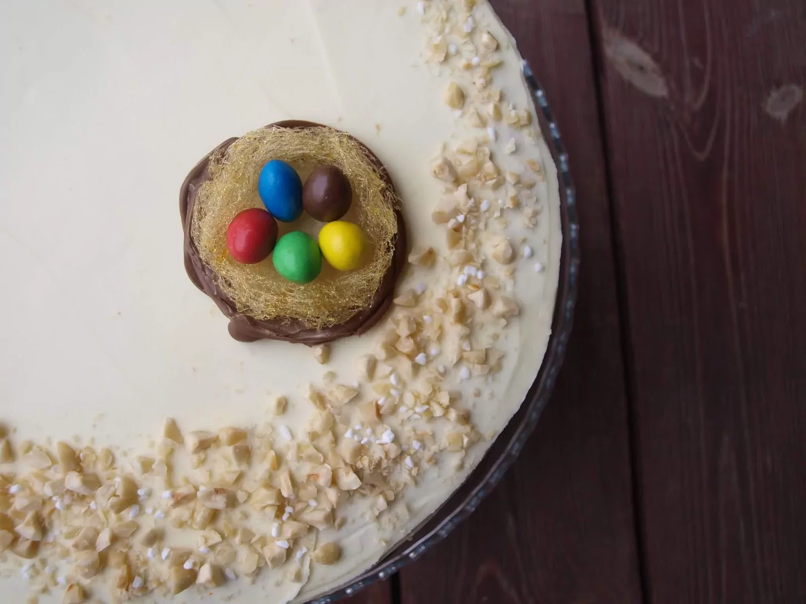 Originalus Vaidos tortas su juodųjų serbentų džemu ir maskarpone