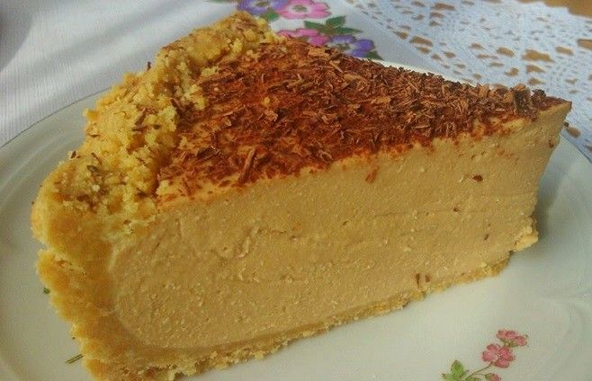 Nekeptas karamelinis varškės tortas
