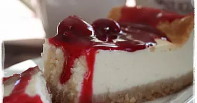 Nuostabaus skonio sūrio pyragas su President varške ir pudingu