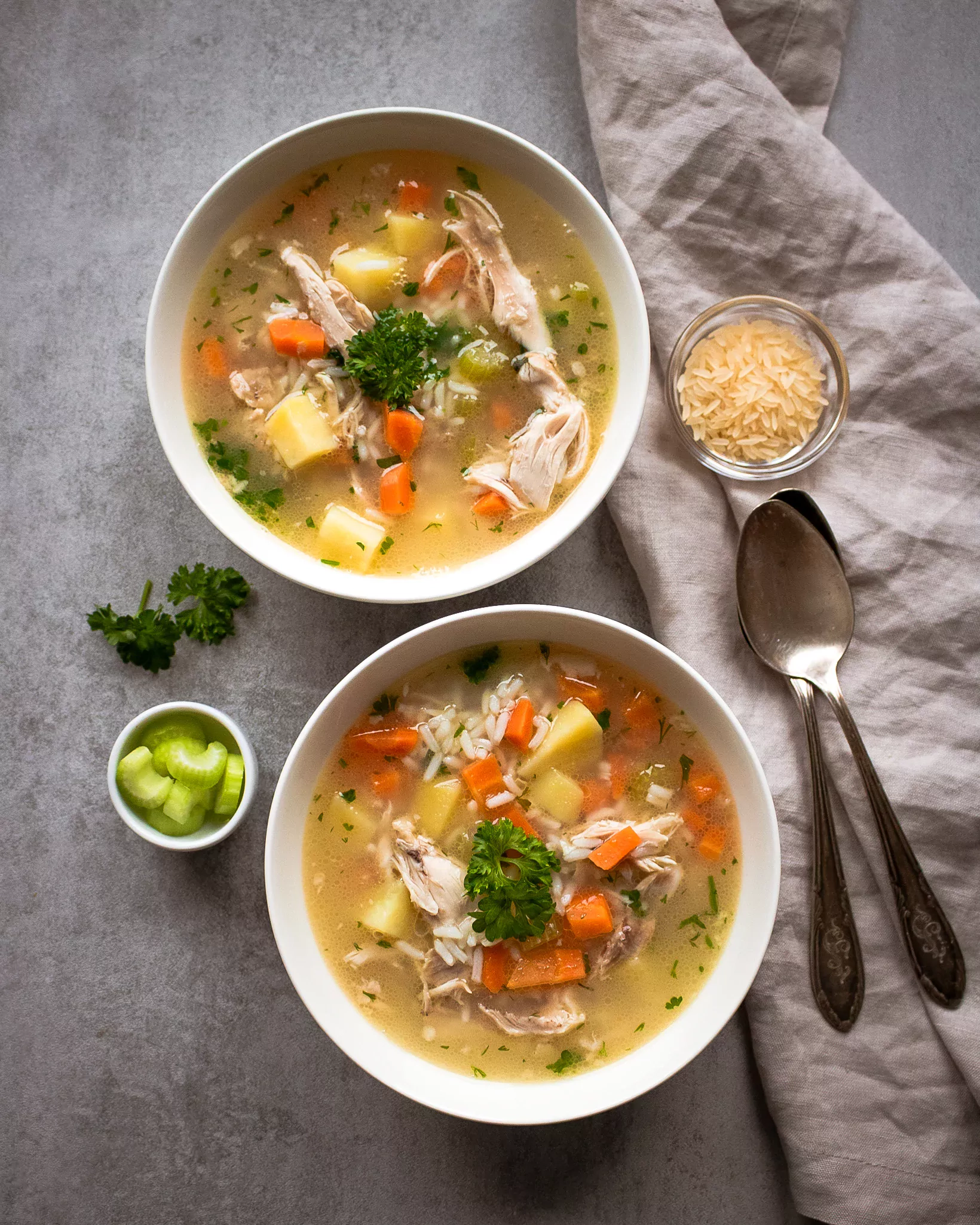 Вкусный суп на курином бульоне, рецепт с фото