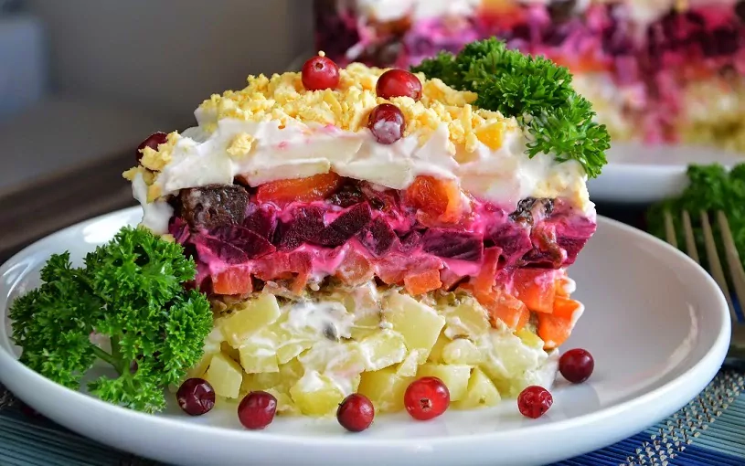 Mišrainė "Daržovių tortas"