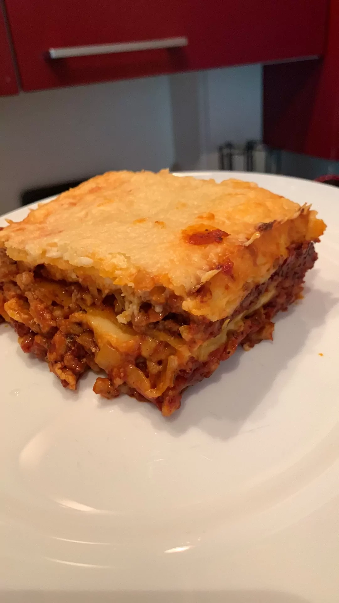 Klasikinė lazanija su jautiena ir bešamelio padažu