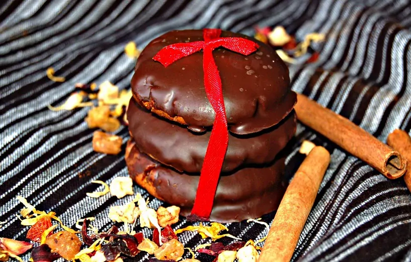 Vokiški meduoliai (Kalėdiniai meduoliai aplieti šokoladu)