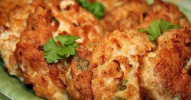 Netradiciniai kotletai (iš vištienos faršo)