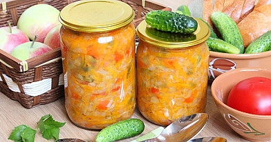 Kopūstų ir šparaginių pupelių sriuba žiemai