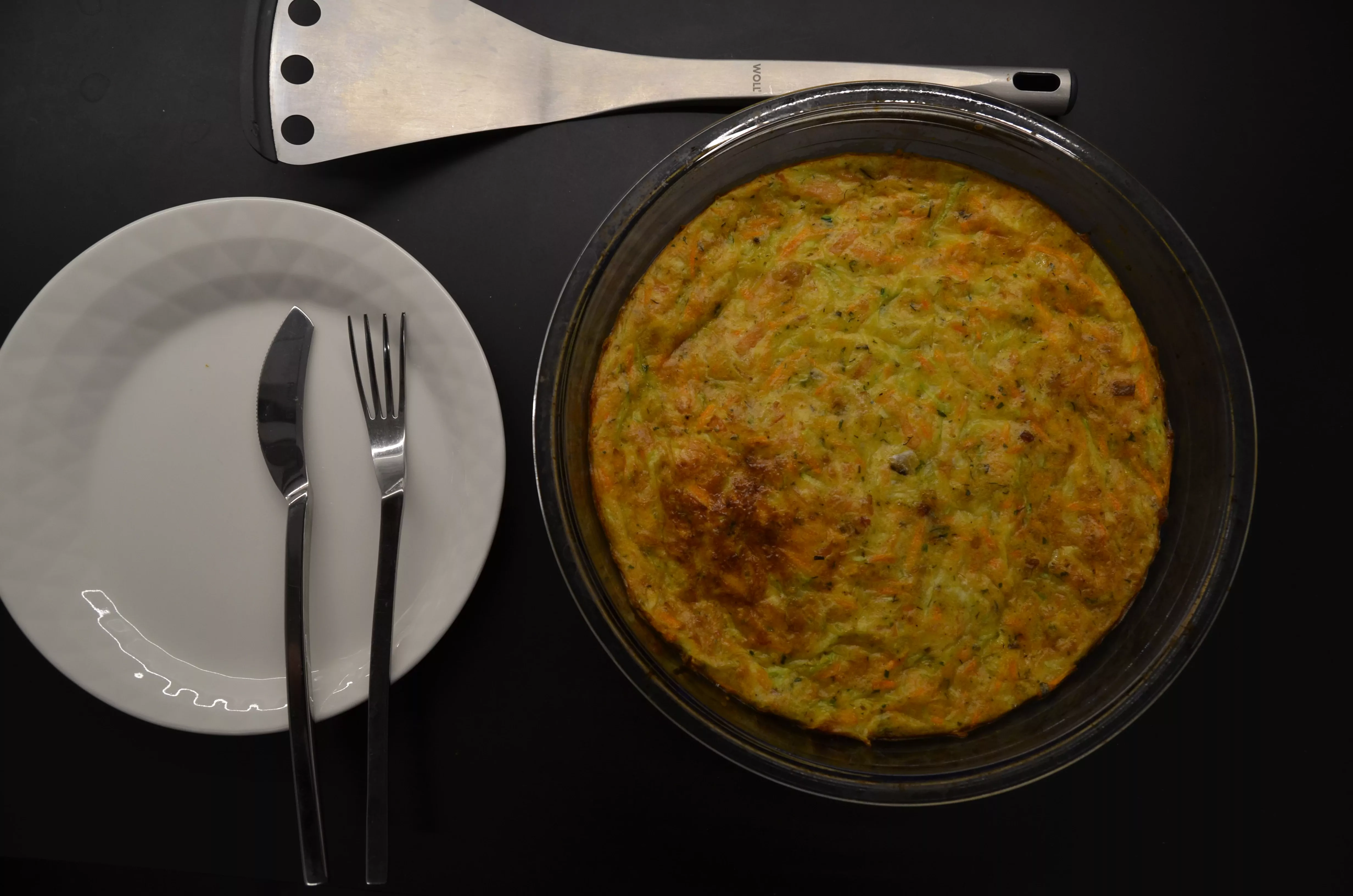 Cukinijų apkepas su varške ir lašiša