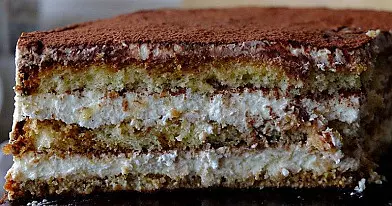 Tiramisu sponge cake