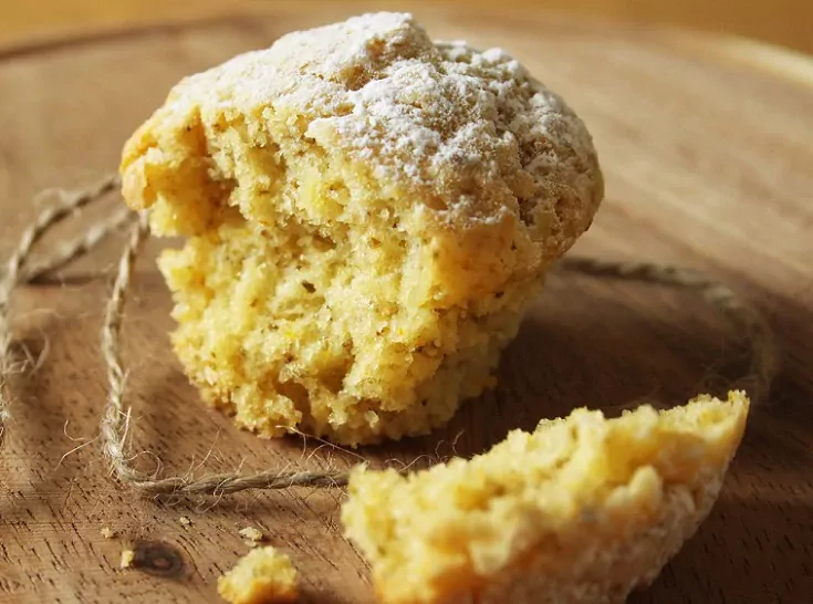 Keksiukai su medumi ir ramunėlėmis