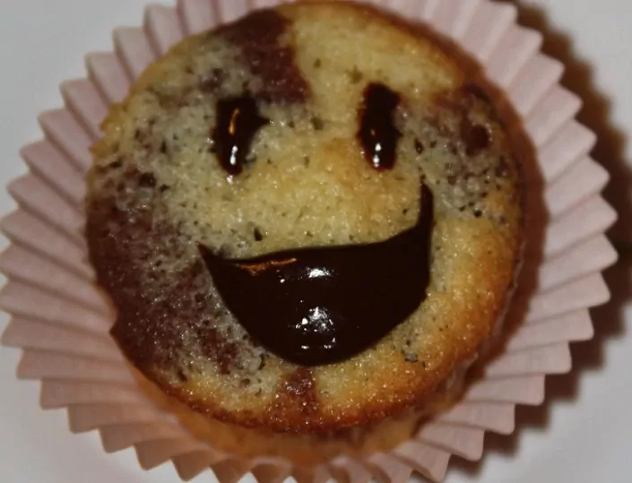 Marmuriniai kavos keksiukai - labai skanūs ir be galo purūs