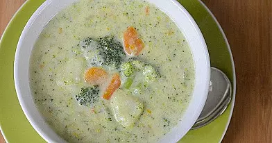 Receptas: Brokolių ir sūrio sriuba - skani, tiršta ir soti