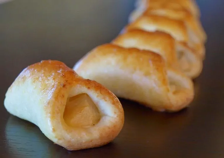 Varškinės bandelės su obuoliais