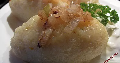 Virtų bulvių cepelinai su vištiena arba kalakutiena