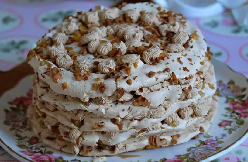 Tortas "Markiza" - labai sotus, bet labai skanus ir įdomus tortas