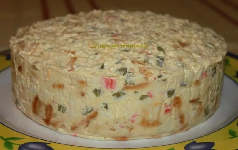 Užkandinis krekerių tortas (kai atsibosta įprasti užkandžiai)