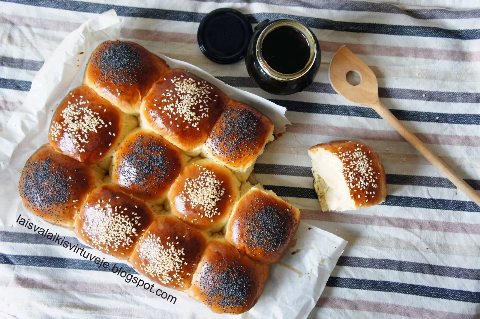 Vokiška šventinė duona (Partybrot)