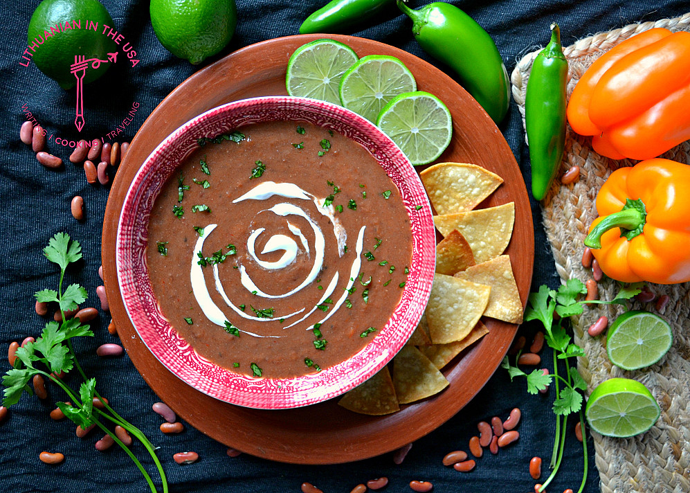Sopa Tarasca — мексиканский фасолевый суп.