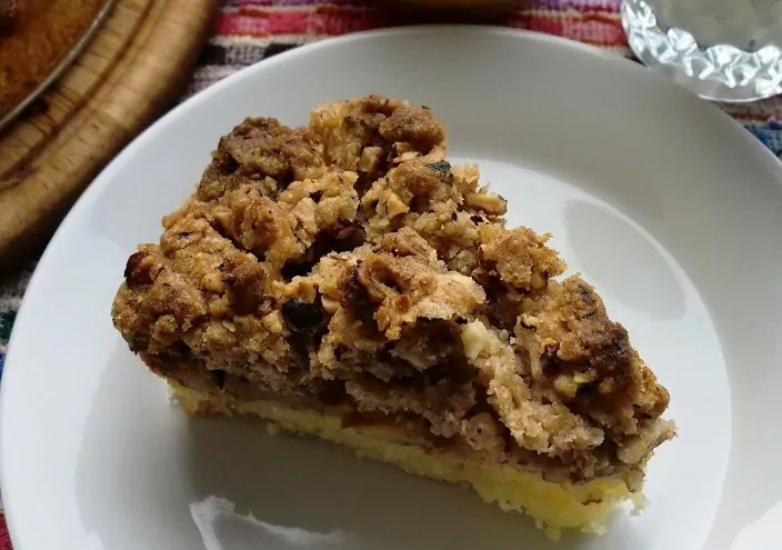 Trupininis obuolių pyragas su Rududu