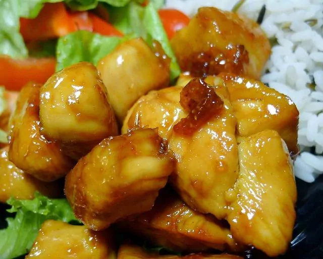 Karamelizuota vištiena | Receptas