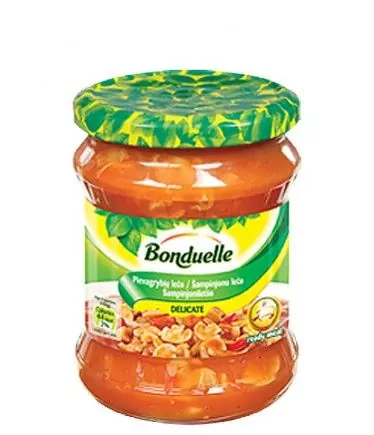 Vištienos blauzdelės su makaronais