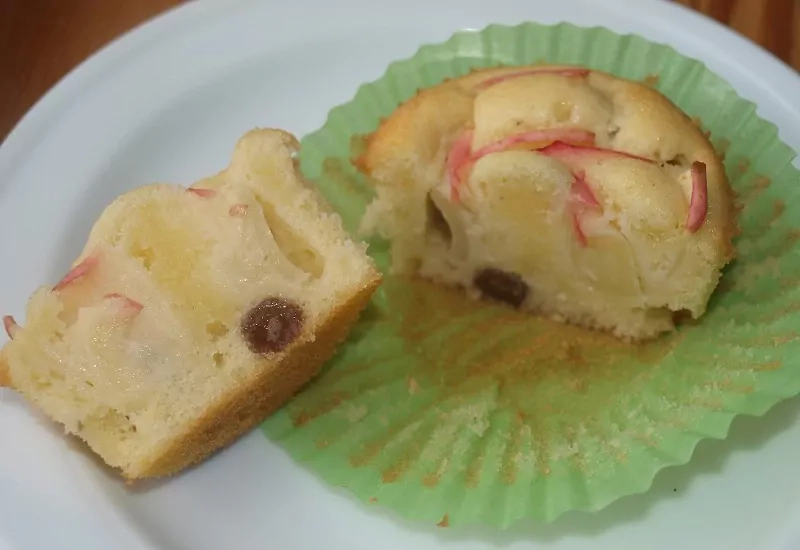 Keksiukai su razinomis ir obuoliais