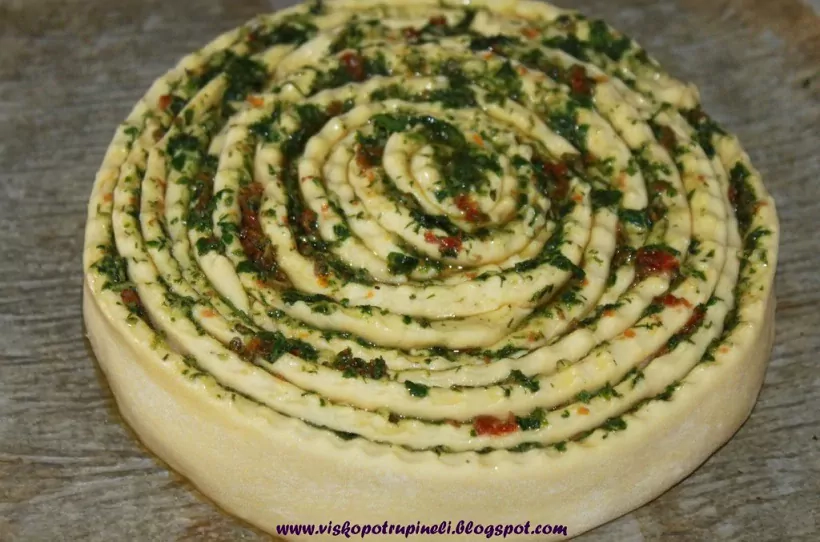 Duonelė su prieskoninėmis žolelėmis