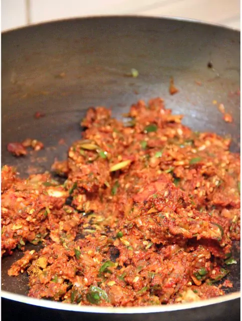 Soy Marinated Curry Chicken (100% Vegan & Vegetarian) Soy Marinated Curry Chicken (100% Vegan & Vegetarian)