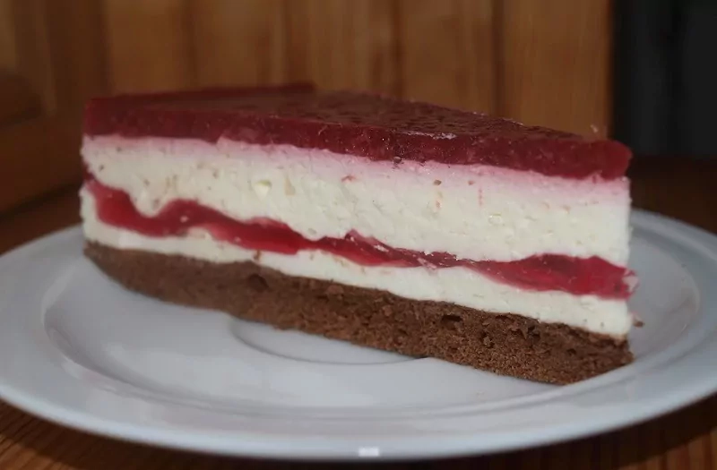 Šokoladinis braškių tortas (su braškių tyre)