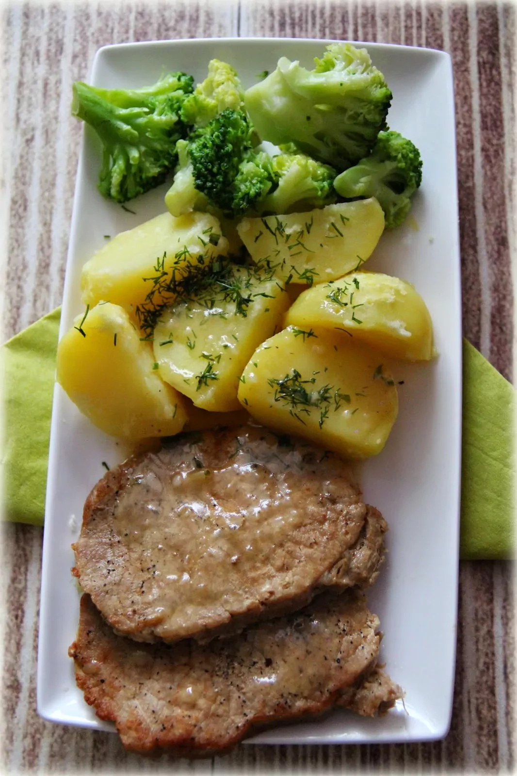 Schab w sosie własnym (danie z szybkowaru)