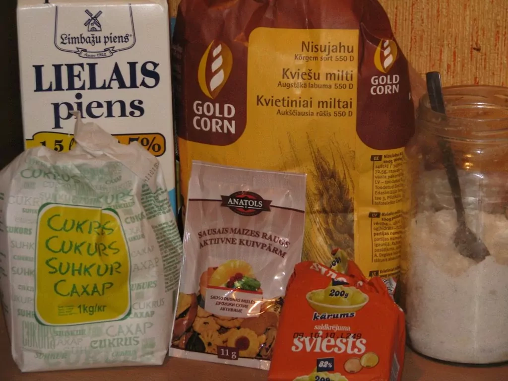 Vienkārša mājas baltmaize maize