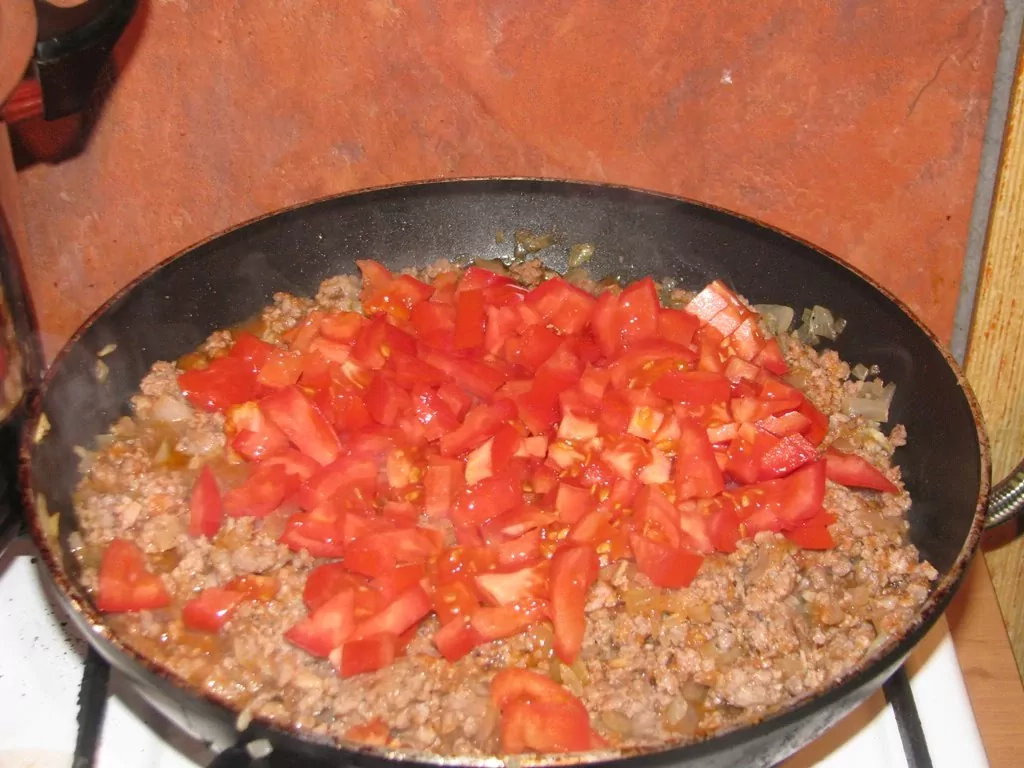 Spagetti ar "bolognese" mērci