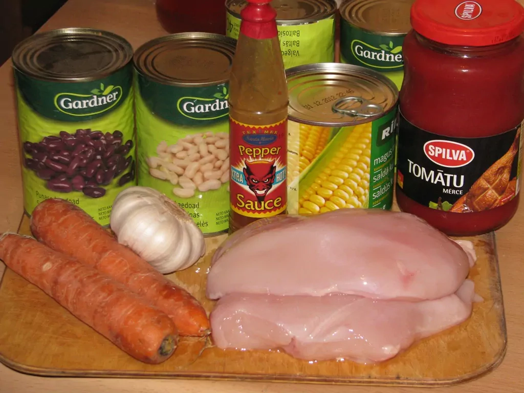 Pupiņu sautējums jeb mexikano sautējums