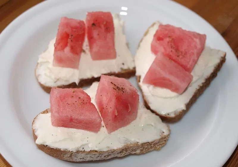 Sumuštinukai su feta ir arbūzu pagal Beatą - nustebsite koks tai puikus derinys!