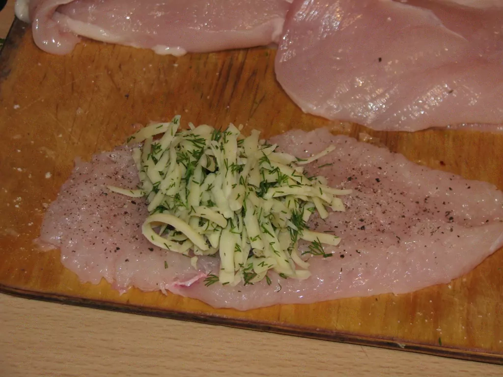 Vistas fileja ar siera-diļļu pildījumu