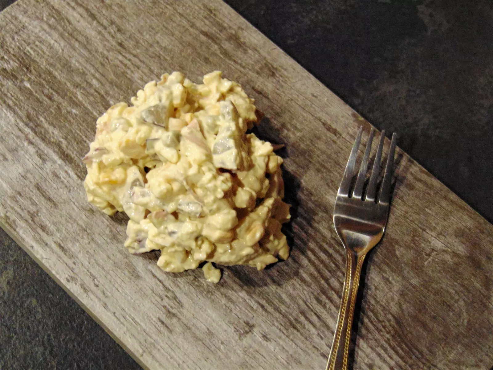 Sałatka z tortellini i winogronem