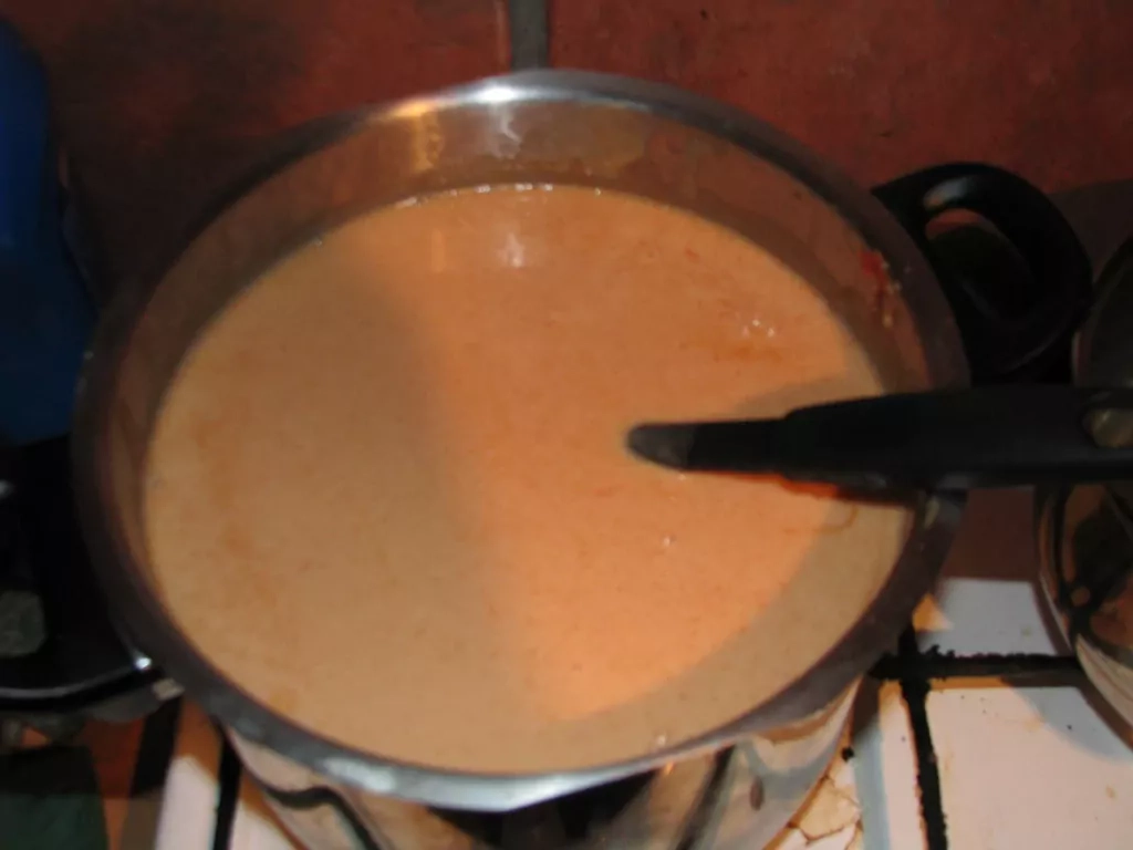 Vistas krēmzupa ar pupiņām