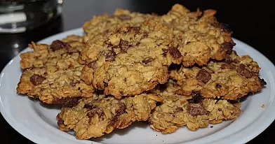 Avižiniai sausainiai (paprasti ingredientai + paprastas gaminimas)