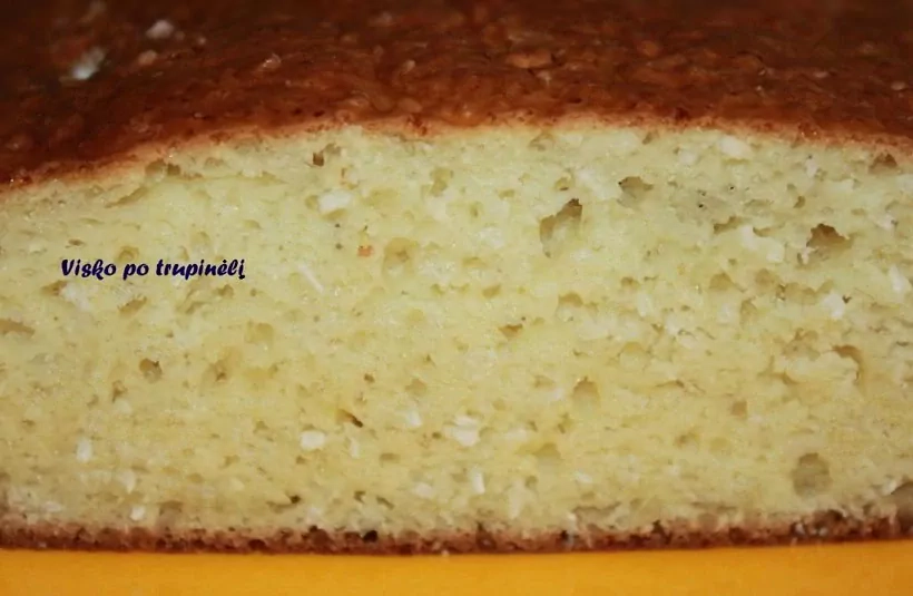 Greitas minkštas pyragas