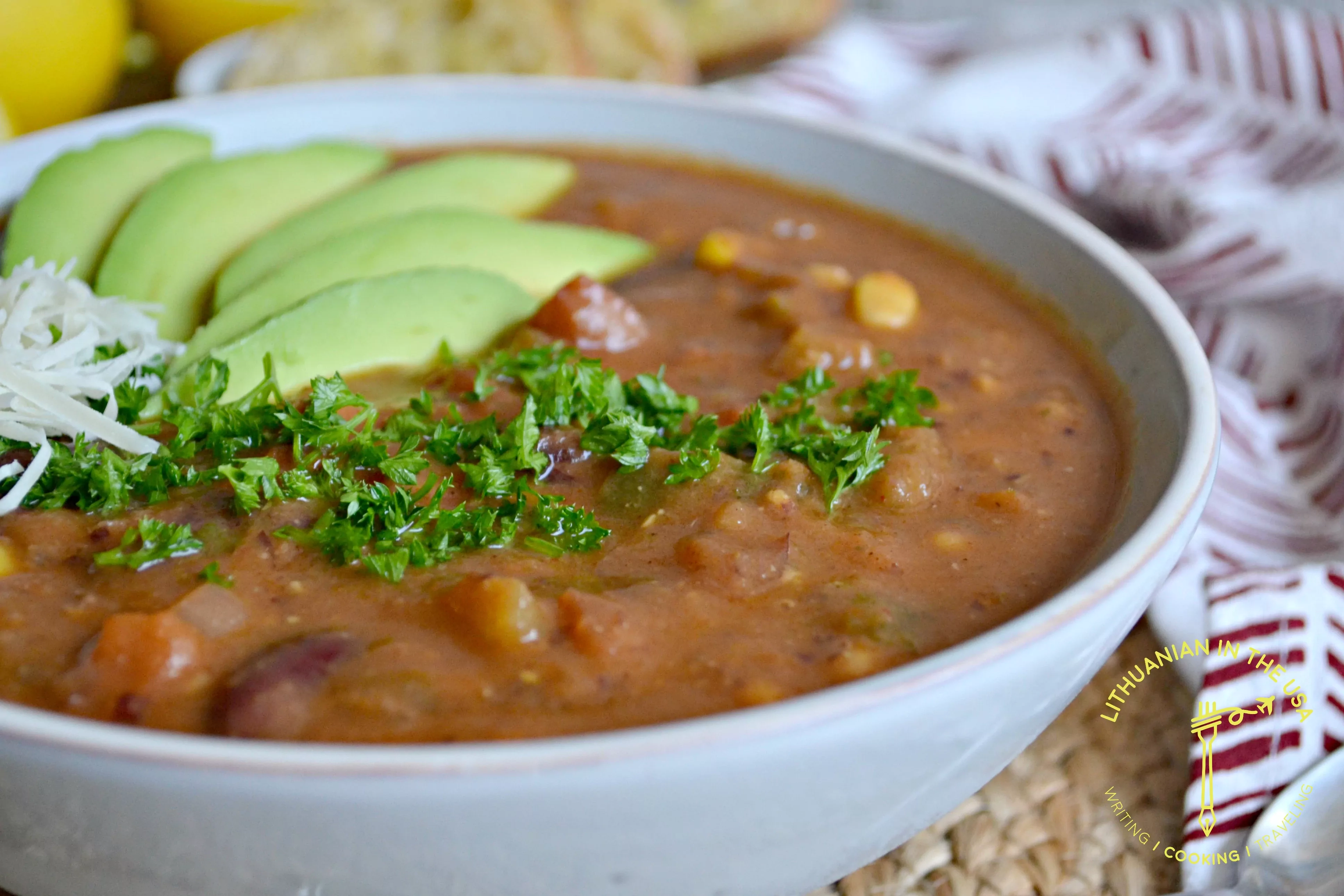 Easy and Delicious Vegetarian Chili