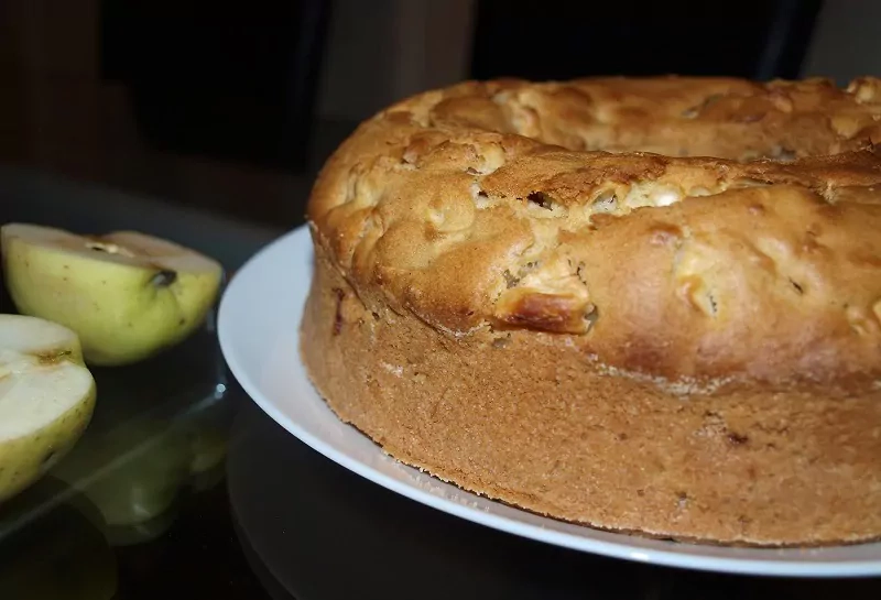 Obuolių keksas - skanu, paprasta, gražu!