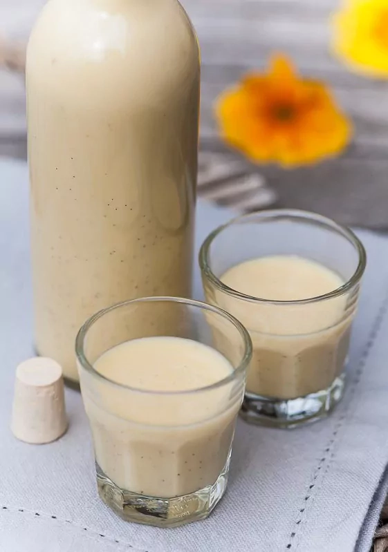 Selbstgemachter Eierlikör