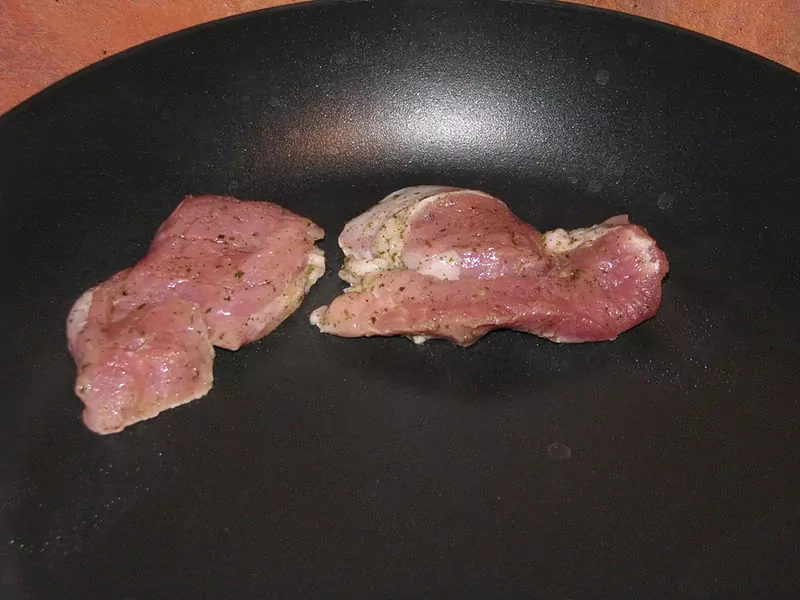 Cepta cūkas fileja uz pannas Cepta cūkas fileja uz pannas