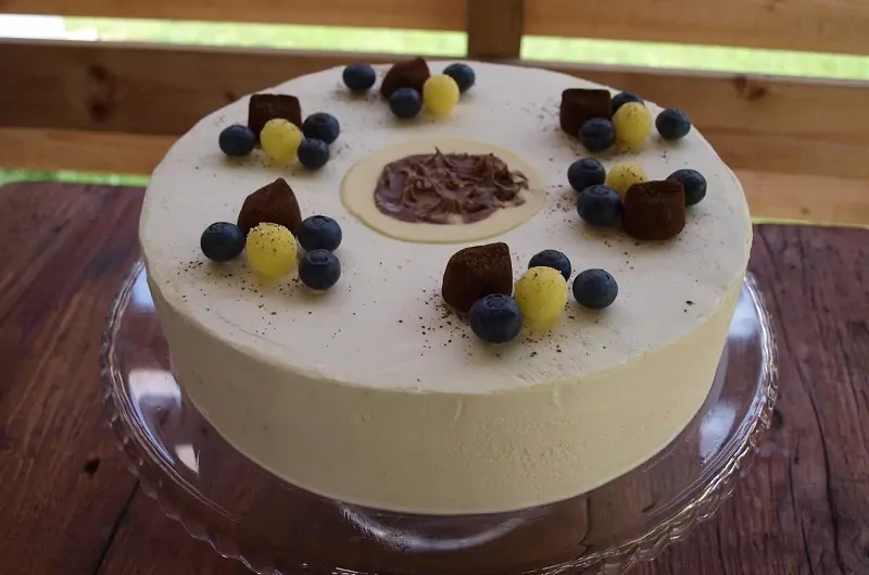 Tortas "Varškinis gaivumėlis" - itin gaivus bei skanus!