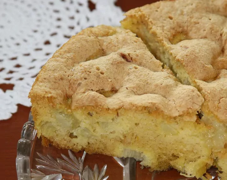 Pigus ir paprastas rabarbarų pyragas su soda