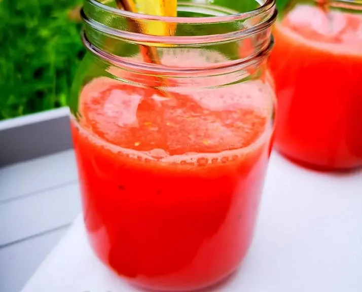 Gaivus arbūzinis gėrimas - limonadas