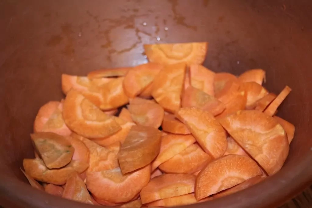 Ķirbja krēmzupa ar ingveru un svaigais krēmsiers